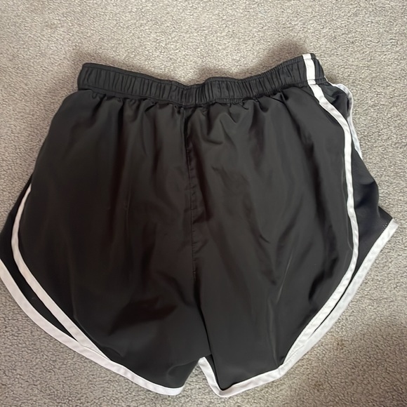 Grey Nike shorts (size small) - Picture 2 of 2